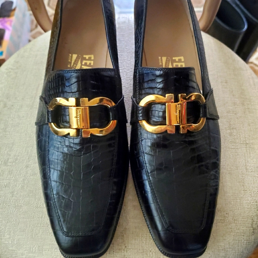Authentic Salvador ferragamo woman's size  SZ6